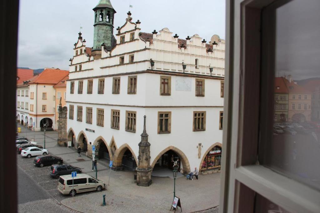 شقة U Zlate Hvezdy Apartman Rizal Litoměřice المظهر الخارجي الصورة