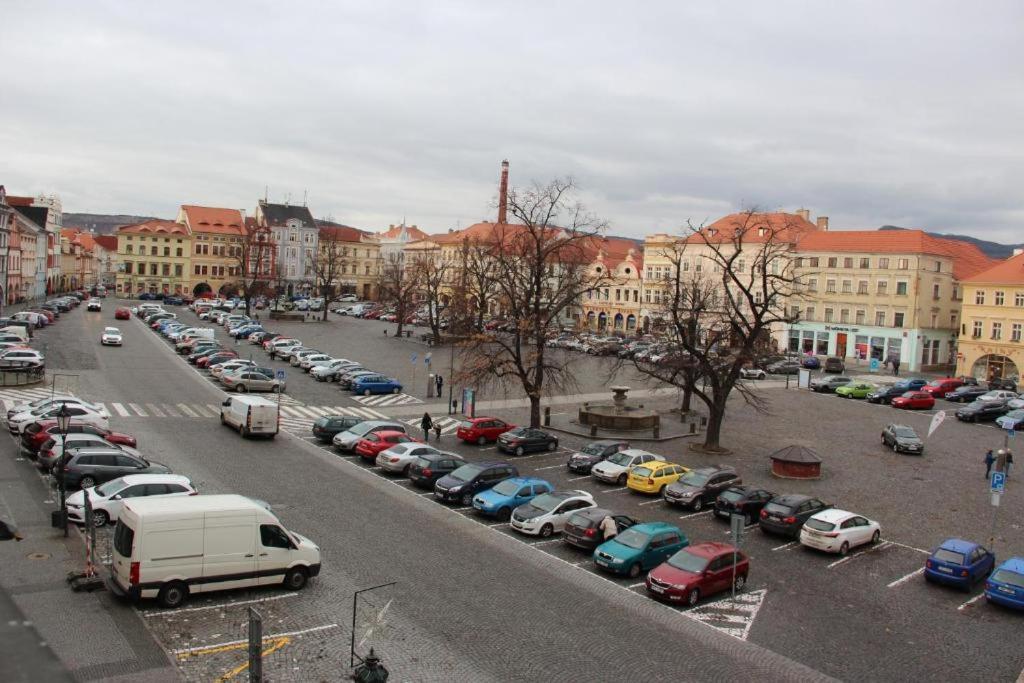 شقة U Zlate Hvezdy Apartman Rizal Litoměřice المظهر الخارجي الصورة